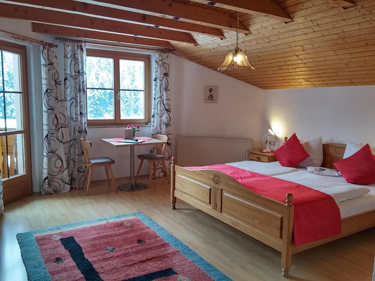 Ferienwohnungen Pension Sonnblick Krumbach  Zewnętrze zdjęcie
